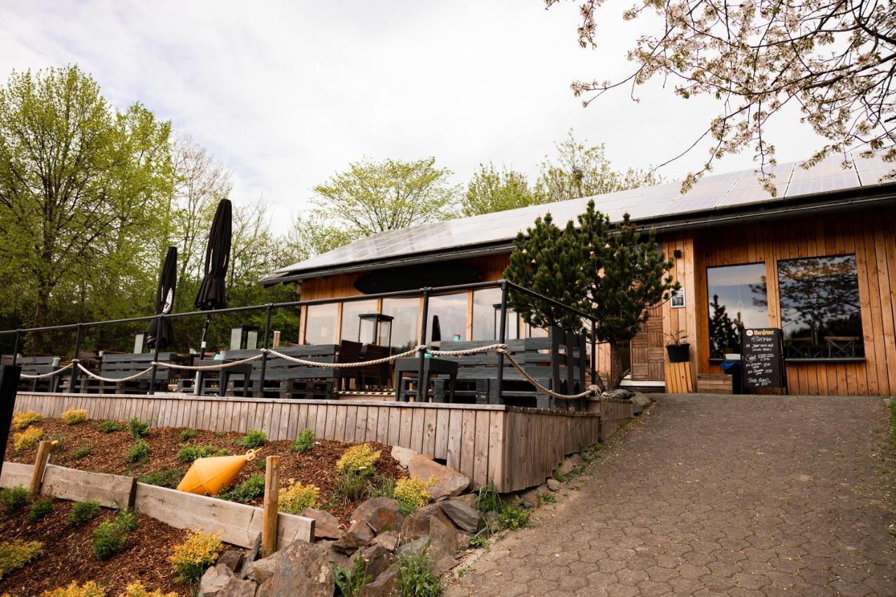 Ferienwohnung Mit Seeblick — Sport Und Erholung Winterberg Ngoại thất bức ảnh