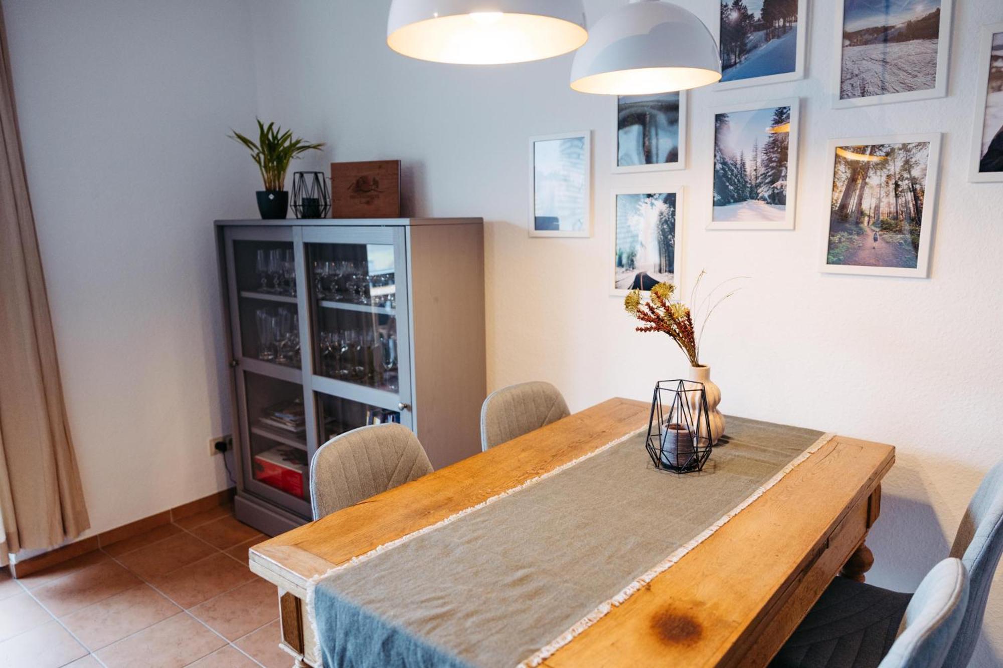 Ferienwohnung Mit Seeblick — Sport Und Erholung Winterberg Ngoại thất bức ảnh